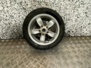 08-18 PIAGGIO VESPA GTS 125 FRONT WHEEL W/TYRE 110 70 11 / DISC - Picture 1 of 9