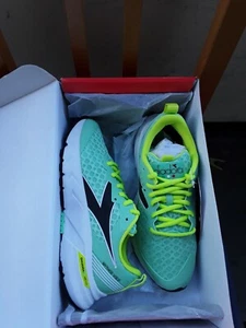 Scarpe da ginnastica primavera Diadora Mythos Blushield Volo W verde cenere/nero/zolfo - Foto 1 di 11