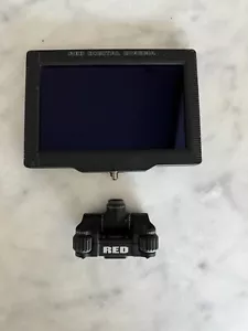 RED DSMC2 Touch 7" LCD, hinge needs be fixed, screen is in great condition - Picture 1 of 5