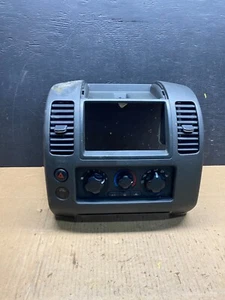 2005-2012 Nissan Pathfinder Radio A/C Heat Temperature Climate Control N5258 DG - Picture 1 of 8