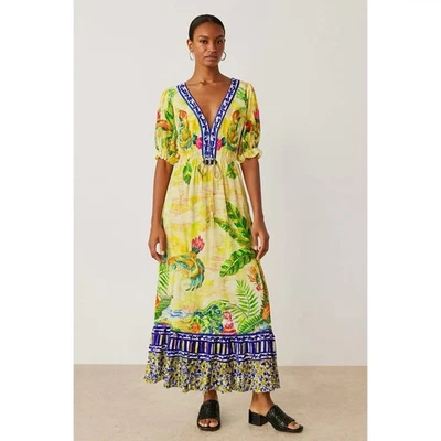 Maxi Vestido Farm Rio Anthropologie Cuello en V S Tropical Guacamayo Estampado de Pájaro Manga Abullonada Foto 1 de 4