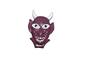 Spilla vintage diavolo viola plastica corna diavolo demone Halloween spilla - Foto 1 di 2