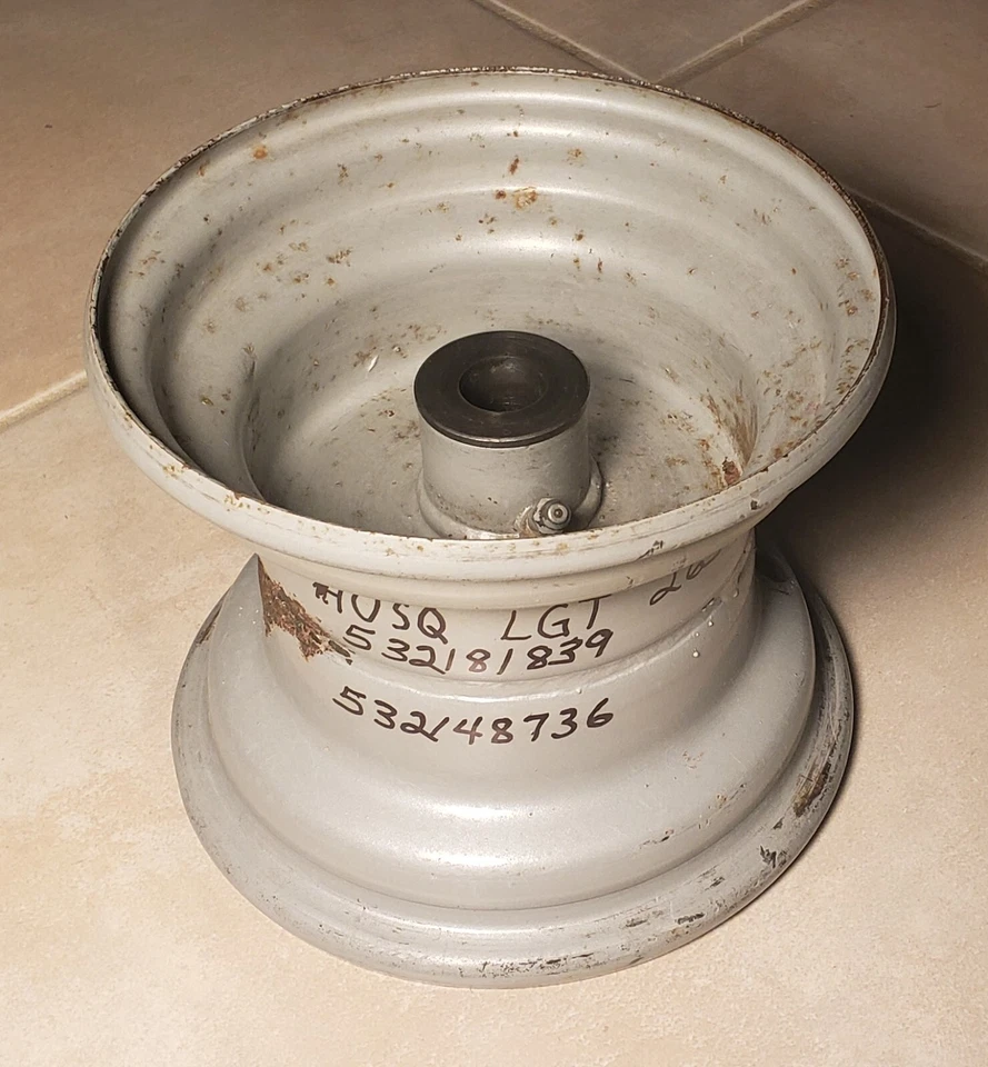 Rims From Husqvarna LGT 2654 Lawn Tractor - Image 1 of 1