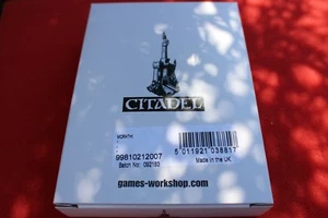 Warhammer Dark Elf Morathi the Hag Sorceress on Dark Pegasus Elves NIB Finecast - Picture 1 of 2