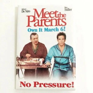 Blockbuster Meet the Parents Movie Employee Promo Pin De Niro Stiller - Picture 1 of 3