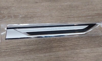 2018-2022 VW Volkswagen Atlas Atlas Fender Nameplate RIGHT  3CN-853-688 OEM - Image 1 of 4