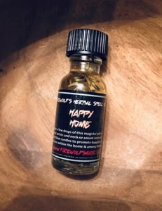Happy Home Spell Oil - Handmade, Organic, Witchcraft, Wicca, Hoodoo - Foto 1 di 1