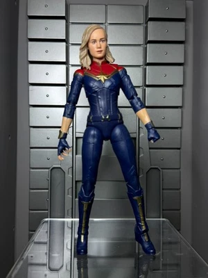 Marvel Legends 6" Captain Marvel Loose NO Totally Awesome Hulk BAF Incomplete - Image 1 of 2