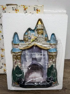 Walt Disney World Cinderella’s Castle 3D Picture Frame 5x7 Tinkerbell Tabletop - Picture 1 of 9
