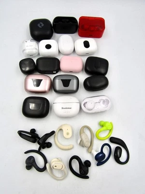Mixed Lot Single Earbuds and Cases for Wireless Bluetooth Headphones (Uncleaned) - Image 1 of 4