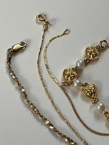 Lot of Thin 925 Marked Gold Washed Thin Chain & Avon Signed Alternating Ornate H - Picture 1 of 11