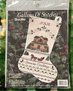 De Colección Bucilla “Saludos de Temporadas” Medias de Navidad 16 pulgadas Kit Punto de Cruz #33333 - Imagen 1 de 24