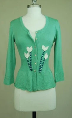 ANTHROPOLOGIE *Nick & Mo* CÁRDIGAN VERDE Blanco APLICACIONES FLORALES Suéter Ligero M Foto 1 de 4