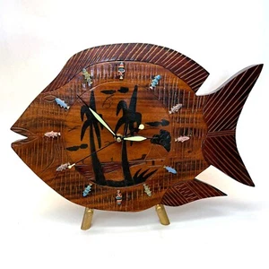 Vintage Hand Carved Wood Tropical Fish Wall Clock Menlo Clock Works - Picture 1 of 5