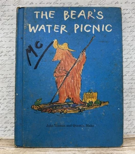 1970 The Bears Water Picnic by John Yeoman Quentin Blake  Vintage Hardcover Book - Picture 1 of 12