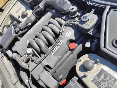 Fuel Pump Only Fits 95-97 XJ6 29936658 - Image 1 of 4