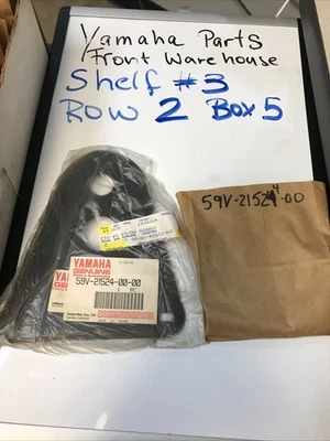 Placa guardabarros delantera derecha OEM YAMAHA MOTO4 YFM350 59V-21524-00-00 NUEVO EN CAJA Foto 1 de 4