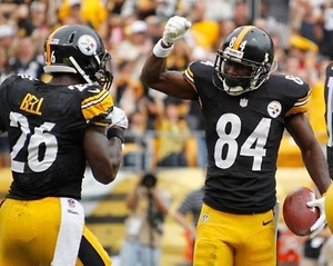 ANTONIO BROWN & LE'VEON BELL 8X10 PHOTO PITTSBURGH STEELERS FOOTBALL CLOSE UP - Picture 1 of 1