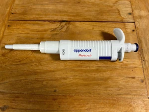 Pipeta manual de un solo canal Eppendorf Research PhysioCare 100-1000 uL + como nueva - Imagen 1 de 5
