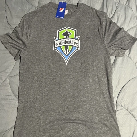 New Men’s Seattle Sounders Fc T-shirt -Medium Cover