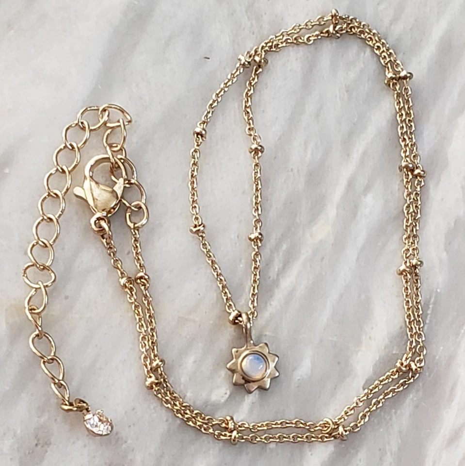 Vintage Sunburst Moonstone Pendant Gold Tone 16"+2" Necklace - Image 1 of 4