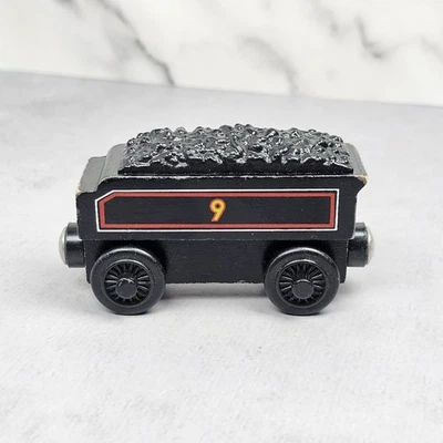 Thomas Wooden Railway Donald’s Tender 2001 tren tanque motor de colección Foto 1 de 4