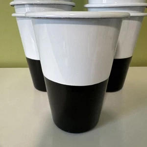 Brandneu Crow Canyon Home schwarz & weiß halb & halb Emaillegeschirr Becher Tasse - Bild 1 von 7