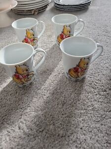 Disney Ceramic Winnie the Pooh 4  Daisy Chain Coffee Mugs New ☕️🌻