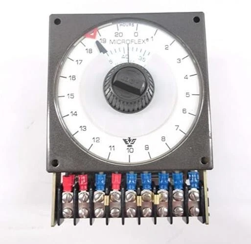 HA46A6R212 MicroFlex Reset Timer 120/240V 60HZ 20HR 15A/10AMP - Image 1 of 4