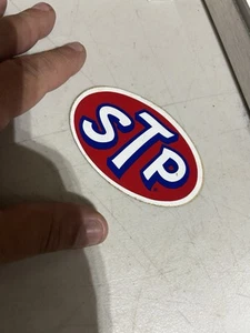 Pegatina antigua vintage STP stock n.º 9110-40 - Imagen 1 de 2