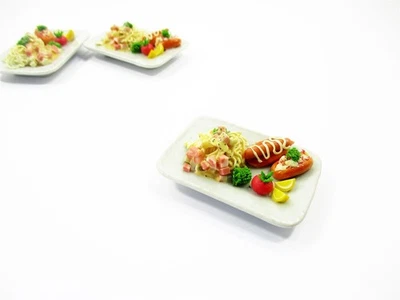 Dollhouse Miniatures Food Spaghetti Carbonara With Bread 1:6 Supply 15847 - Image 1 of 4