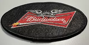 Budweiser Car Racing 2,5""x4,5"" Aufbügeln Aufnäher - NEU - Auspuff LKW Motor - Bild 1 von 4