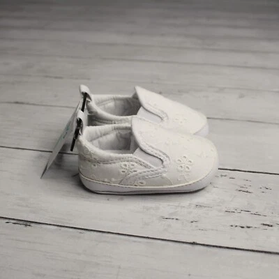 Carter's Baby Girl's White Eyelet Shoes Size 0-3 Months 1 Sneakers - Image 1 of 4