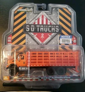 Greenlight 2017 International WorkStar Stake Truck 1:64 SD TRUCKS #45020 - Bild 1 von 1