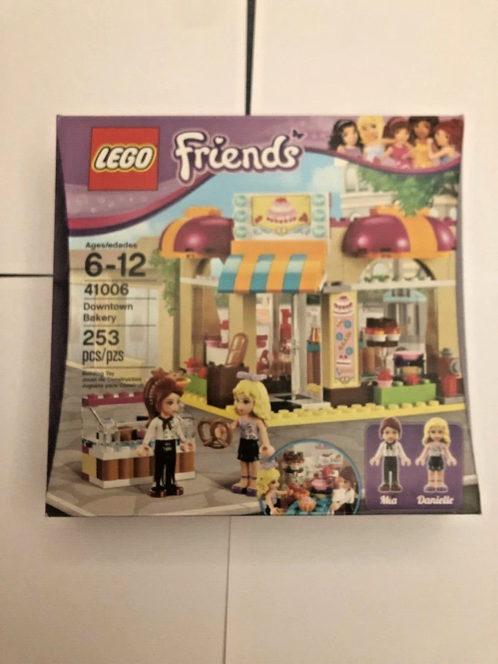 (41006) NUEVO SELLADO RETIRADO LEGO FRIENDS: Downtown Bakery MIA CITY GIRLS Foto 1 de 2