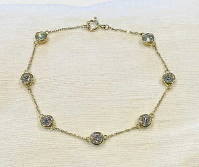 Lab Grown Diamond Bracelet, 2cts. 9ct Yellow Gold Spectacle Set,  RRP £1100 - Image 1 of 2