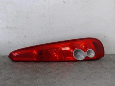 Feu arriere principal droit (feux) FORD FIESTA 5 PHASE 2 1437625 - Photo 1/4