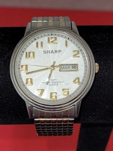 VINTAGE SHARP DAY DATE QUARZUHR  - Bild 1 von 7