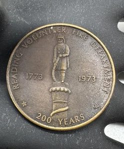 BRONZE MEDAL FROM READING VOLUNTEER FIRE DEPT. 200 YEARS 1773-1973 - Picture 1 of 3