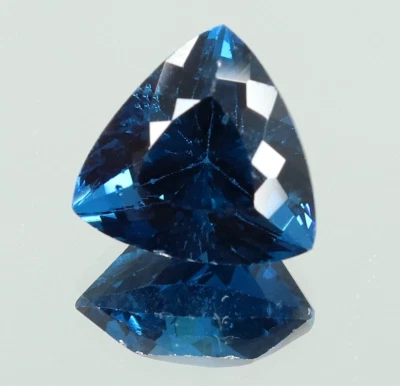 Piedra preciosa suelta certificada corte trillón turmalina azul impecable natural 9x9 mm Foto 1 de 4