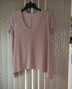 Women's LOVE, Fire Pink Short Sleeve Blouse - Size M - Feels Like Velour - Picture 1 of 4