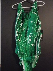 Nike Girls New With Tags Green Multicolor Swimsuits Size 12 - Picture 1 of 4