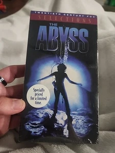 The Abyss (VHS, 1990) Brand New Sealed W/Watermark James Cameron Ed Harris - Picture 1 of 7