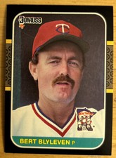 1987 Donruss Bert Blyleven Baseball Card #71 Twins Pitcher Mid-Grade