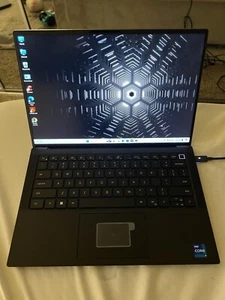 Dell Precision 14 5470 i7-12800H 16GB 512GB 14" RTX A1000 SIN Wi-Fi CANTIDAD 26/04 - Imagen 1 de 12