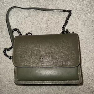 Coach Klare tracolla verde militare colore raro - Foto 1 di 13