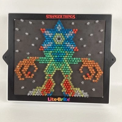 Lite Brite Stranger Things Demogorgon Template Light Box Mini Pegs 2018 Hasbro - Image 1 of 4