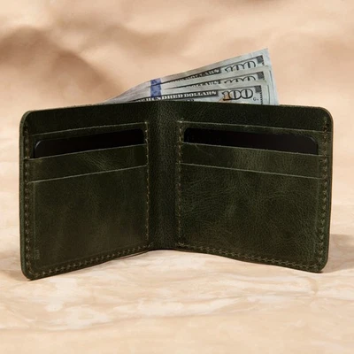 Cartera de cuero de grano completo hecha a mano plegable - delgada para hombre con ranuras para tarjetas y efectivo Foto 1 de 4