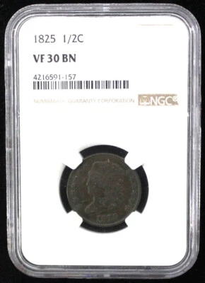 1825 1/2C US COIN - NGC VF 30 BN - Image 1 of 2