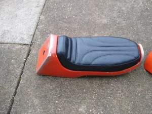 Road racing seat/tail section with headlight fairing for '70s Triumph Bonneville - Picture 1 of 4